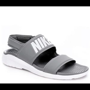 Women’s tanjun sandal